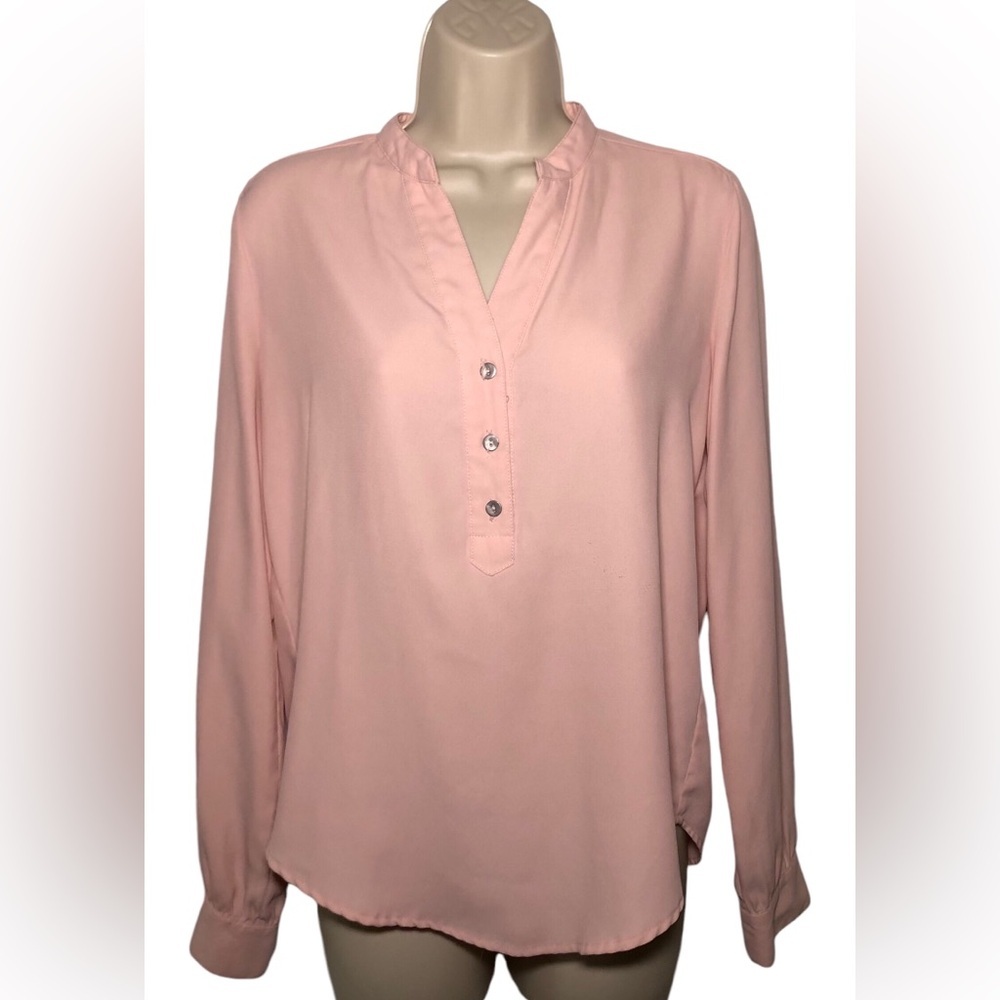 Forever 21 Womens Top Size XS Blush Neck Flowy Blouse